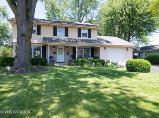 3314 Bellwood Ln, Glenview, IL