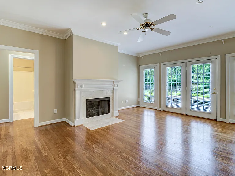 3128 Braemar Ln — Photo 8