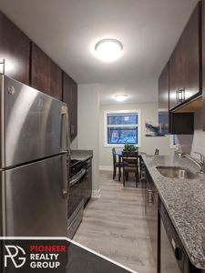 (Undisclosed Address), Chicago, IL, 60657