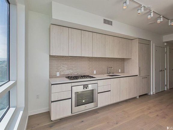 4th image of 110 Channel St #531