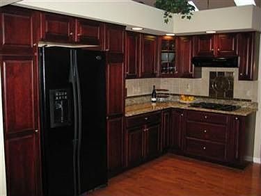 5th image of 520 E Parkway Blvd