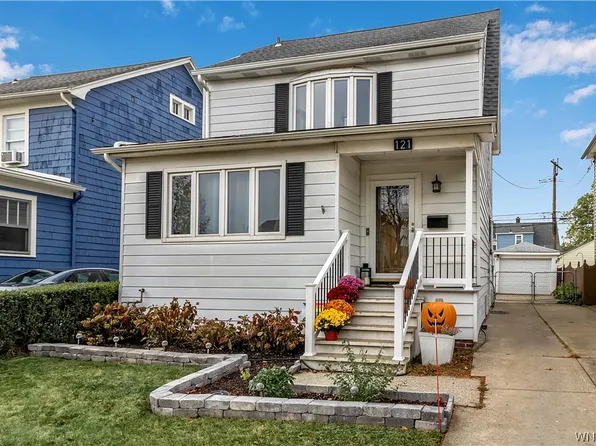 121 Hoover Ave, Buffalo, NY 14217