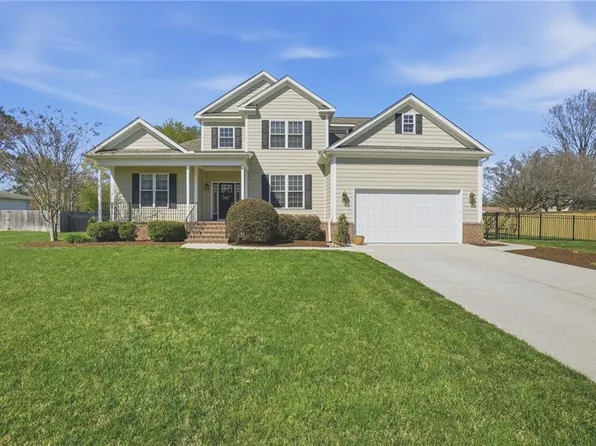 2352 Hood Dr, Virginia Beach, VA 23454