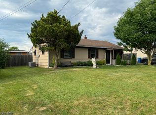 523 E Main St, Bridgewater, NJ 08807