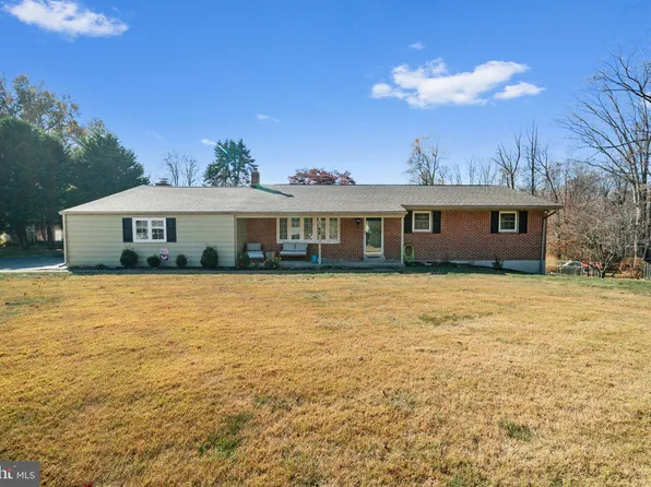 476 E Lafayette Dr W, West Chester, PA 19382