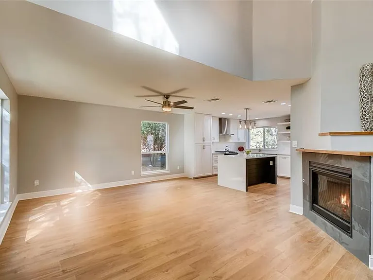 6108 Skahan Ln — Photo 2