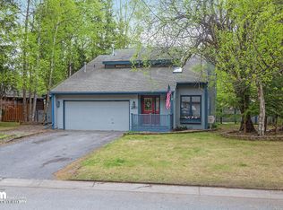 210 Galleon Dr, Anchorage, AK 99515