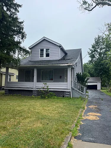 16008 Raymond St #2 Photo 1