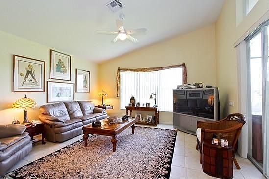 2nd image of 7370 Lahana Cir