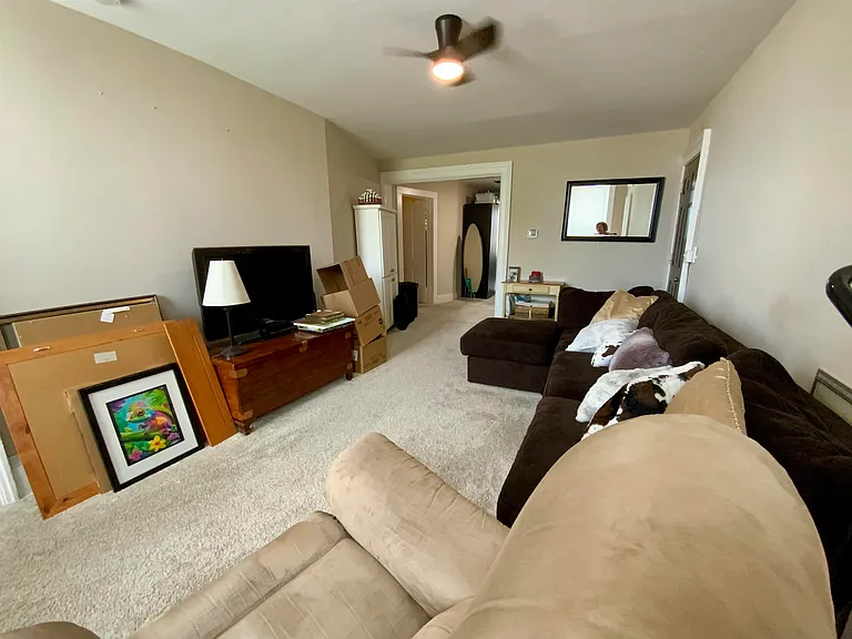 215B W Milwaukee St — Photo 2