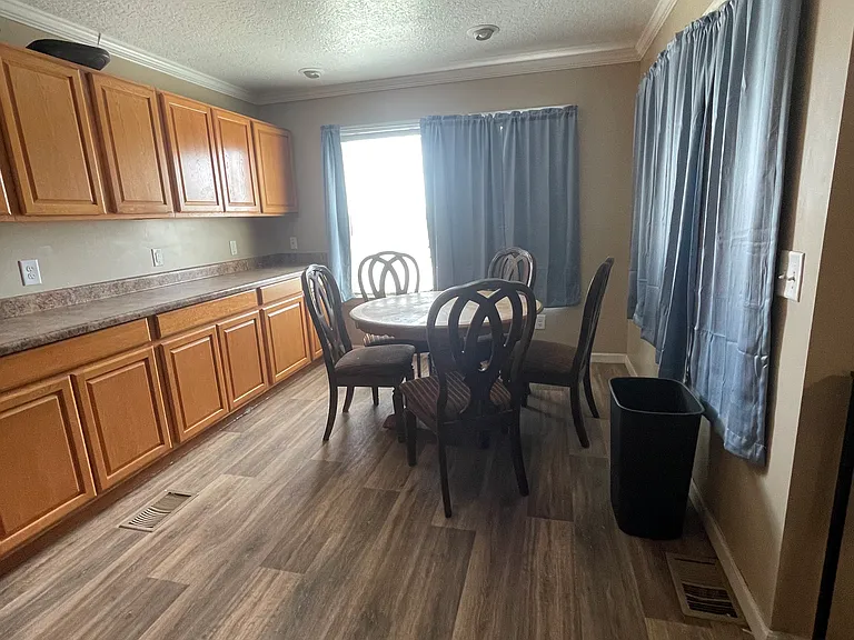 14299 Hillview Estates Dr #1 — Photo 3
