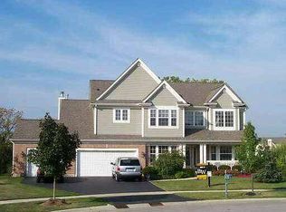 491 Inverness Dr, Gurnee, IL 60031