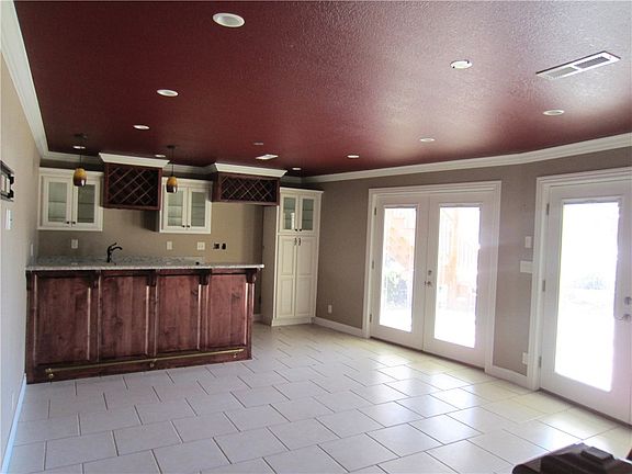4th image of 119 Mayfair Dr