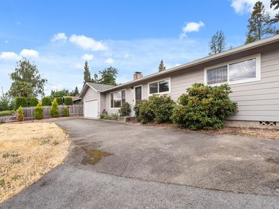 1332 NW Highland Ave, Grants Pass, OR, 97526