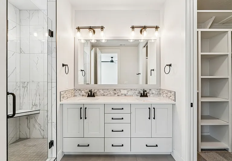 3243 S Sedgebrook Ln — Photo 30