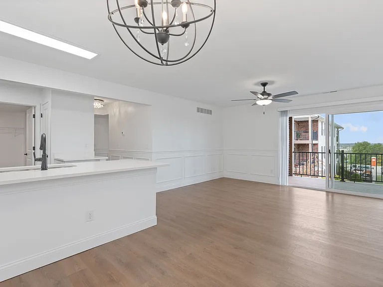 Explore this bright and airy open living space, perfect for modern living. Explore this bright and airy open living space, perfect for modern living.