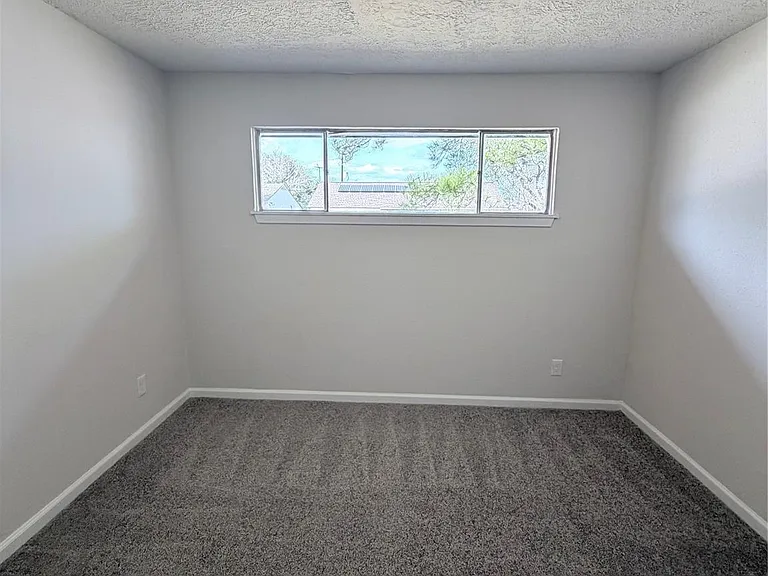 4103 Goulburn Dr — Photo 17