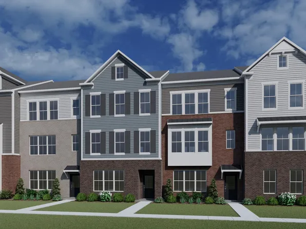 10174 Queens Way, Manassas, VA 20110