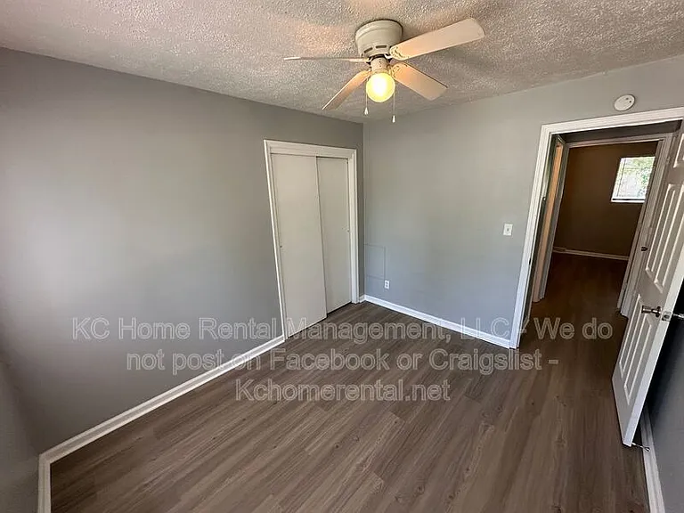 7227 Gilmore Ave — Photo 14
