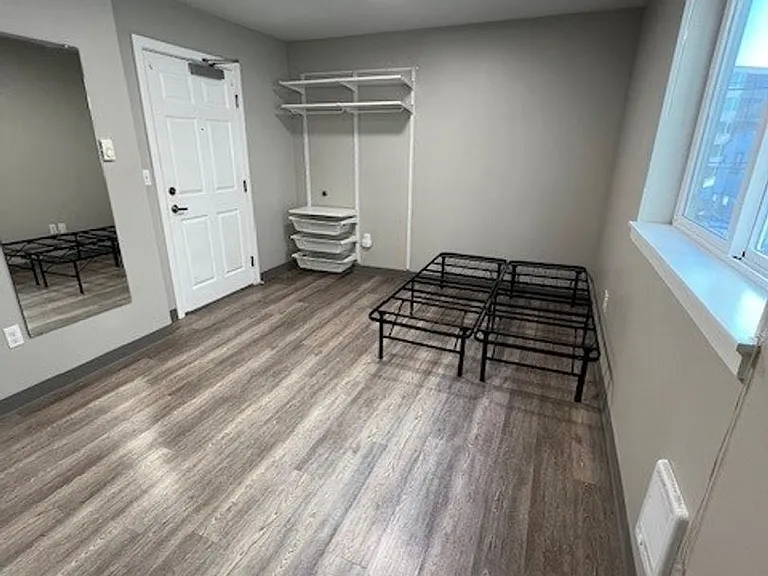 Madison 2.0 Studios — Photo 28
