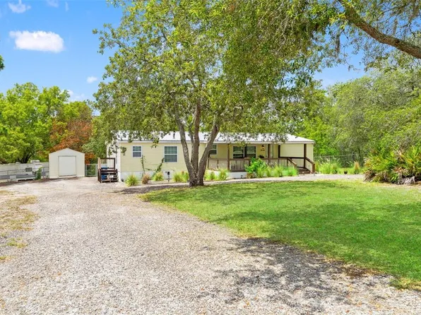 7876 Ridge Rd, Weeki Wachee, FL 34613