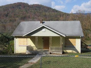 439 Frost Bottom Rd, Oliver Springs, TN 37840