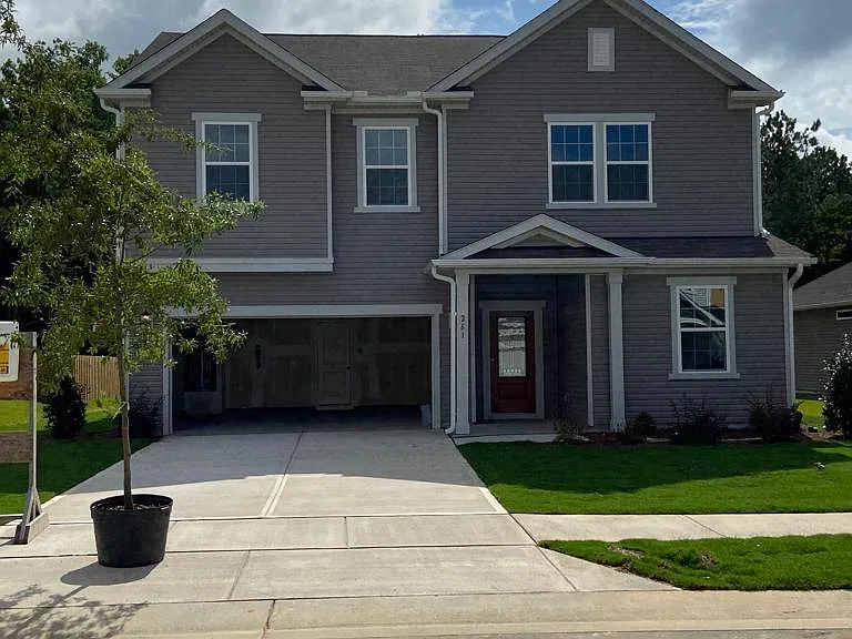 261 Summer Ranch Dr — Photo 1
