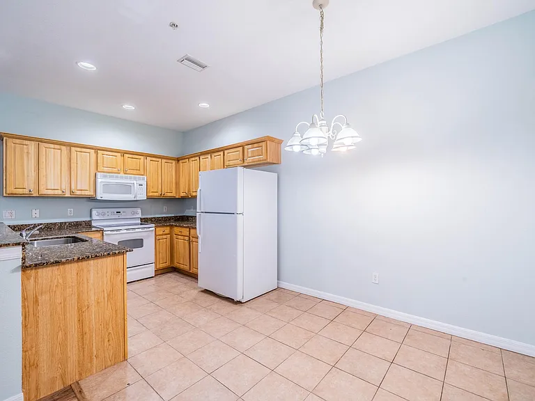 2541 River Preserve Ct — Photo 10