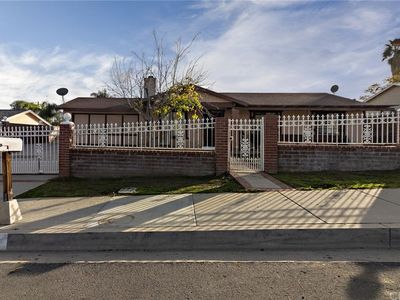 883 Osage Rd, Perris, CA, 92570