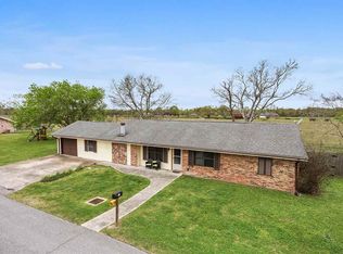 222 Saint Peter St, Raceland, LA 70394