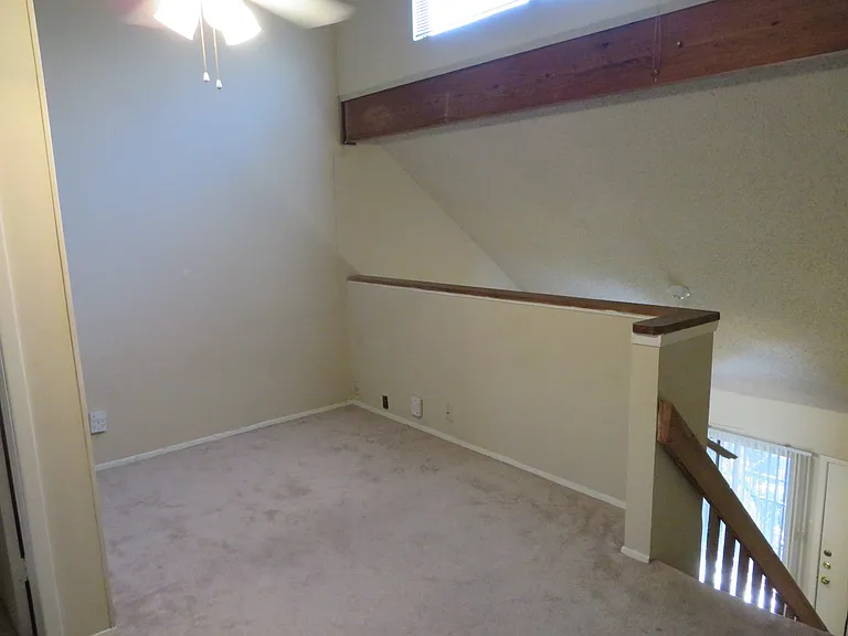 708 Graham Pl #204 — Photo 8