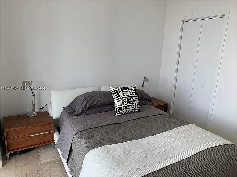 68 SE 6th St #3010 — Photo 42