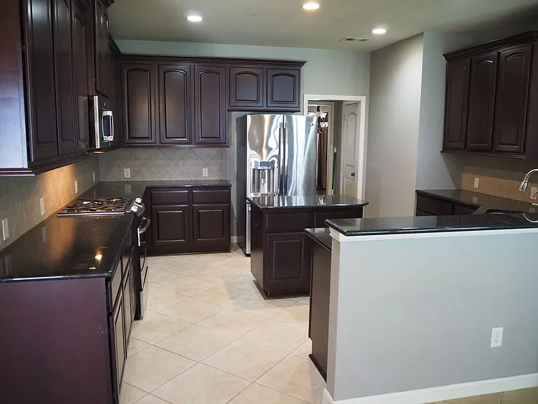 28607 Green Hedge Dr — Photo 8