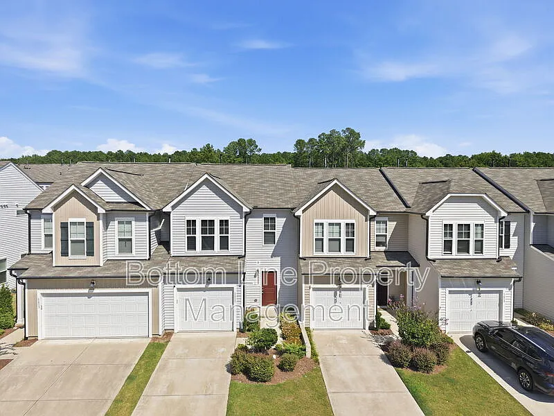 1615 Glacier Dr