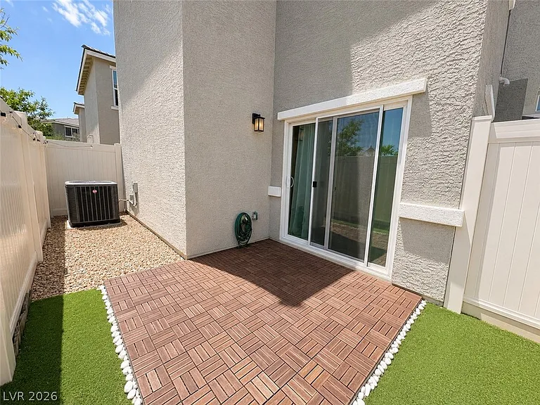 2872 Atomic Tangerine Way #1 — Photo 7