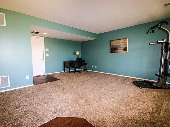 4th image of 5953 Eden Valley Dr #407