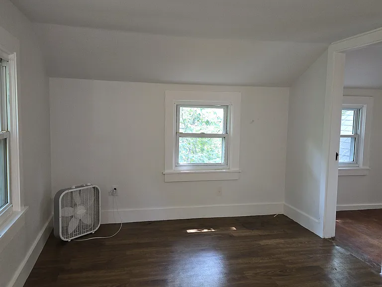 25 Falmouth Rd — Photo 21