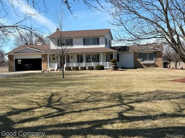 9105 Liken Rd, Sebewaing, MI 48759