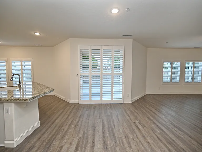 4410 W Langden Dr — Photo 7
