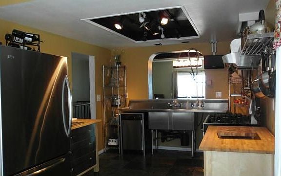 European Style Chef Kitchen