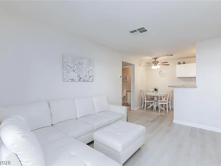 5171 Lindell Rd #103 — Photo 8