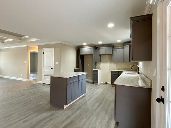 4th image of 2010 Griffitts Mill Cir