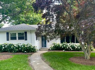 15859 Buckingham Ave, Beverly Hills, MI 48025