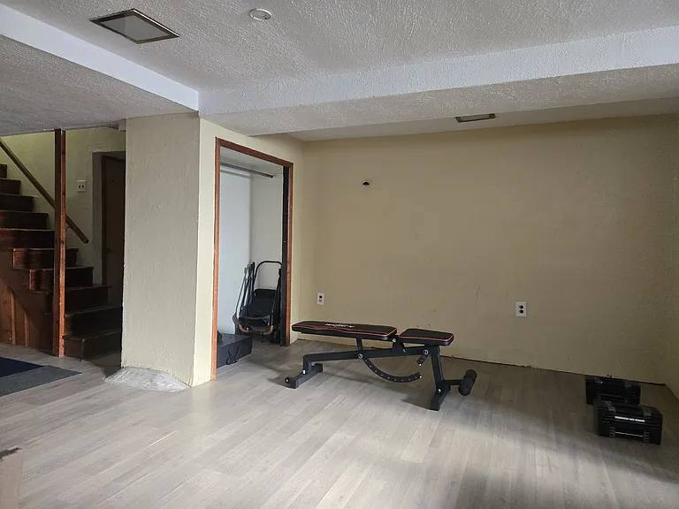 4800 Goethe Ave #1E — Photo 29