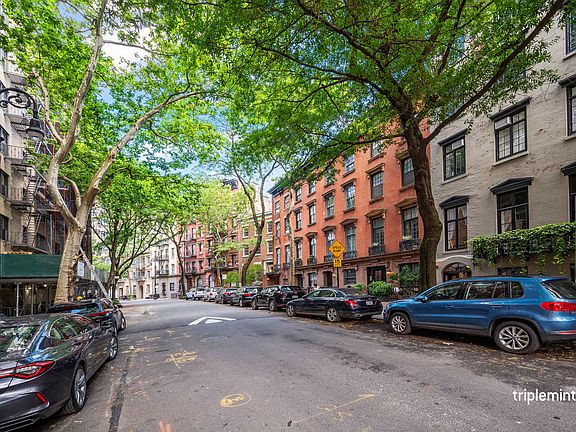 5th image of 49 Morton St APT 1C