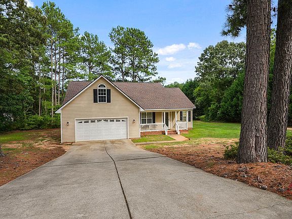 3rd image of 299 Park Ln
