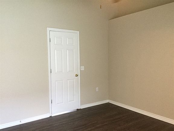 4th image of 7861 Harbor Bend Cir