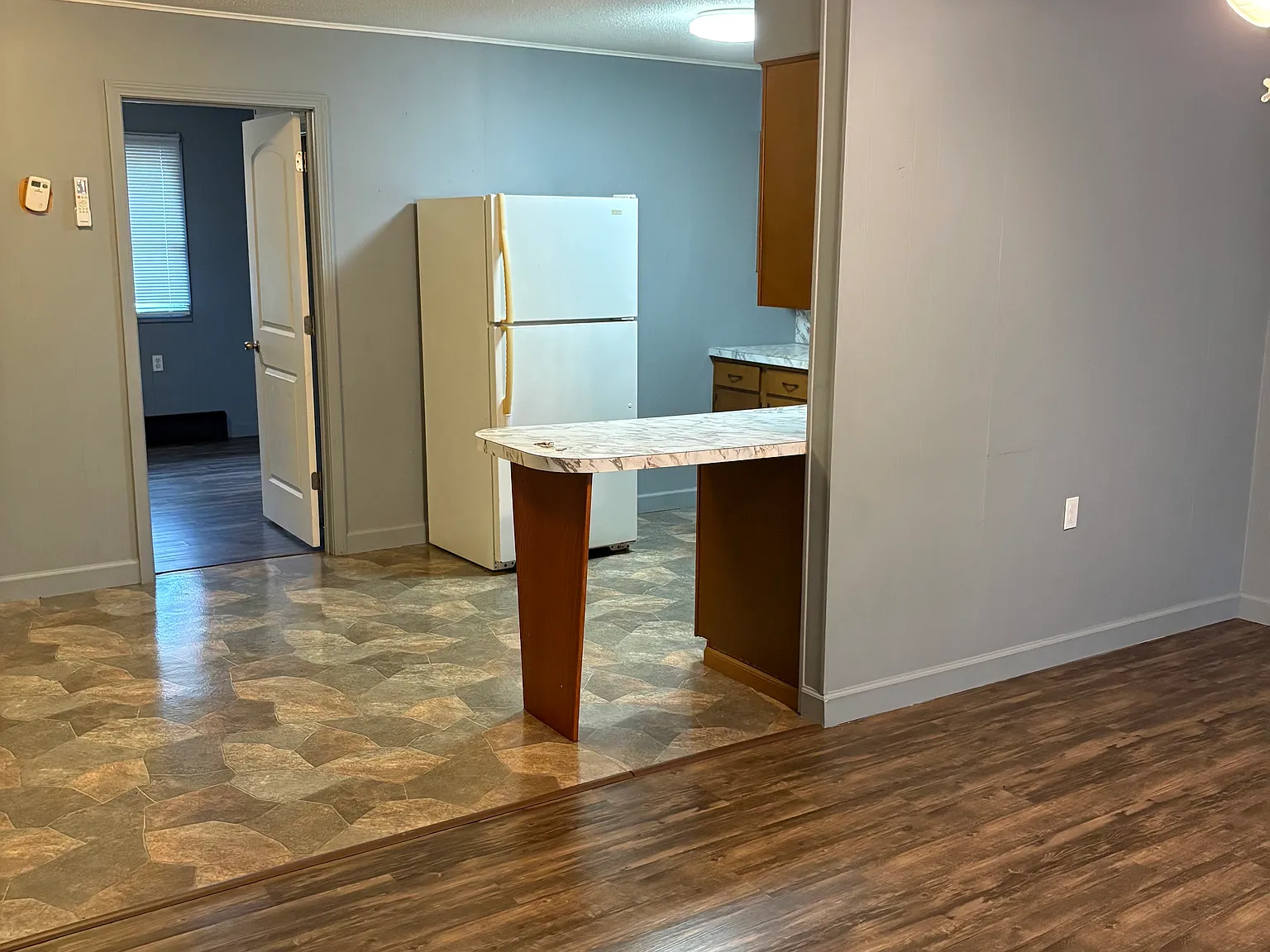 1 bed, $900 — Photo 2