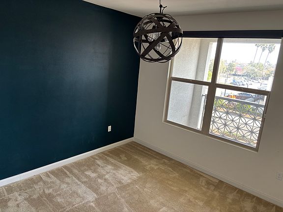 4th image of 425 S Anaheim Blvd Unit 6