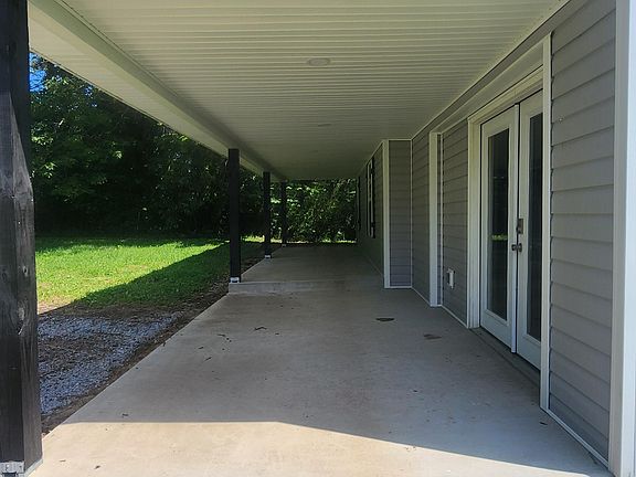 4th image of 5270 State Highway 2141